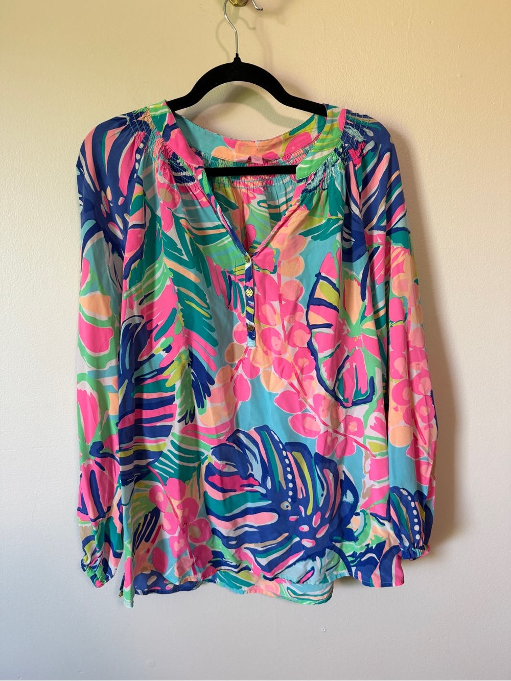Lilly Pulitzer Elsa 100% Silk blouse Exotic Garden size XL floral long sleeve